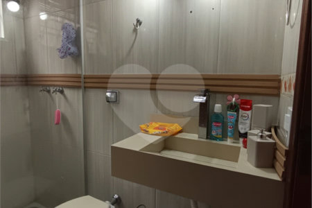 Casa à venda com 3 quartos, sendo 1 suíte,  em Jardim Santa Rosália, Sorocaba, SP