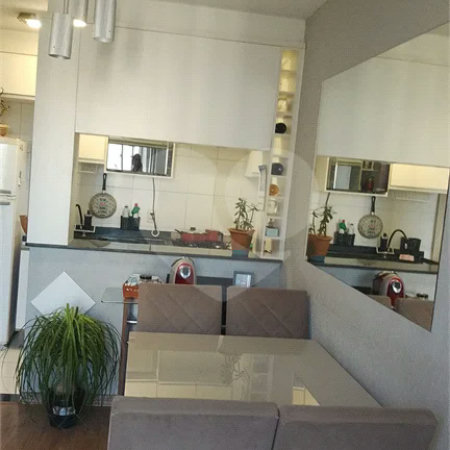 Apartamento 3 dormitórios Cond. Laranjeiras.