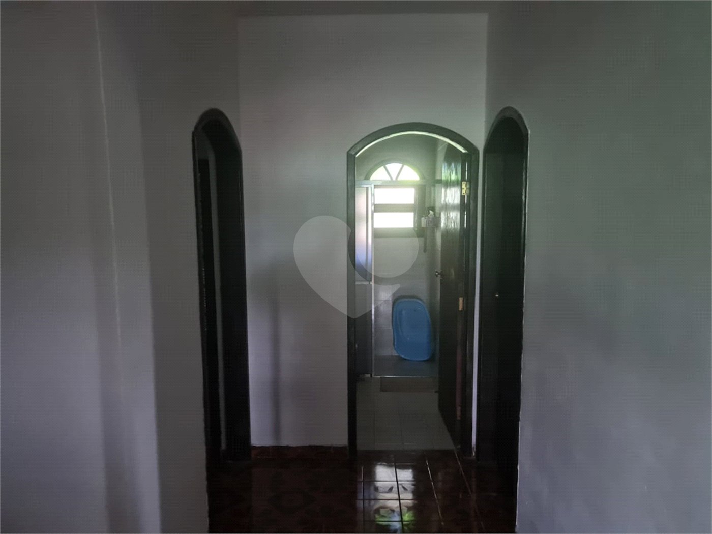 Chácara à venda com 4 quartos, sendo 2 suítes, em Jaraguá, São Paulo, SP