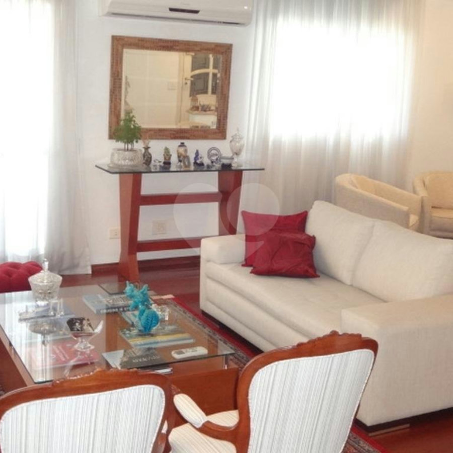 Apartamento à venda com 4 quartos, sendo 3 suítes, em Indianópolis, São Paulo, SP