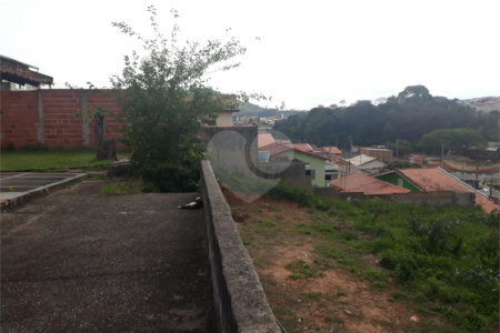 Chácara à venda com 4 quartos em Vila Santa Rita, São Roque, SP