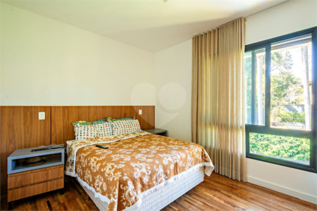 Casa à venda com 3 suítes no condomínio Reserva 8, São Paulo - SP