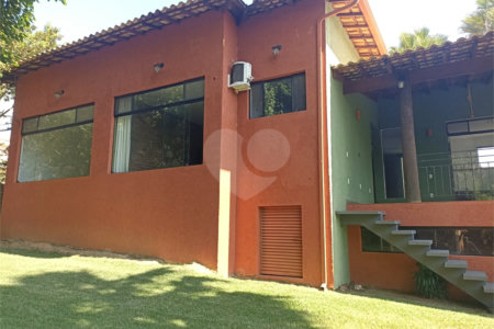 Casa à venda com 3 suítes no condomínio Village Ipanema 1, Araçoiaba da Serra - SP