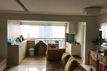 Apartamento à venda com 3 quartos, sendo 1 suíte, em Parque Industrial Tomas Edson, São Paulo, SP