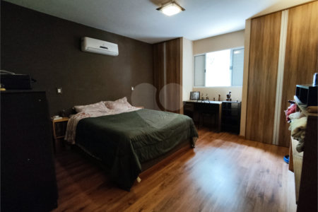 Casa à venda com 2 suítes em Jabaquara, São Paulo, SP