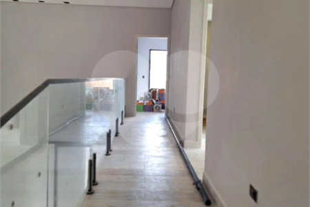 MAGNÍFICA CASA de 250 m² para VENDA NO CONDOMÍNIO VALE DAS AGUAS EM BRAGANÇA PAULISTA