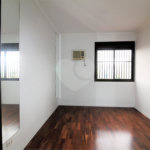 Apartamento à venda com 4 quartos, sendo 3 suítes, em Santo Amaro, São Paulo, SP