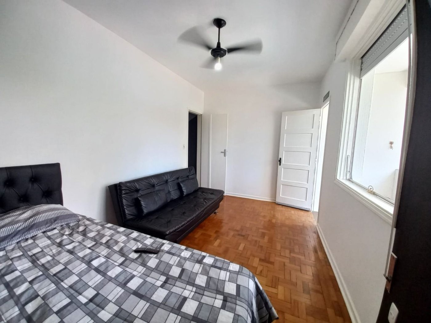 Apartamento com 3 dormitórios à venda, 80 m² por R$ 490.000,00 - Gonzaga - Santos/SP