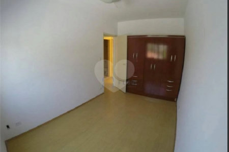 Sobrado à venda com 3 quartos, sendo 1 suíte,  em Planalto Paulista, São Paulo, SP