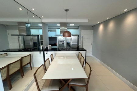 Apartamento à venda com 2 suítes em Parque Reboucas, São Paulo, SP