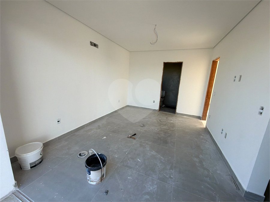 Casa em condomínio à venda com 4 quartos, sendo 3 suítes, em Ogiva, Cabo Frio, RJ
