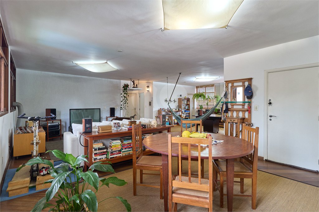 Apartamento à venda com 2 quartos em Alto da Boa Vista, São Paulo, SP