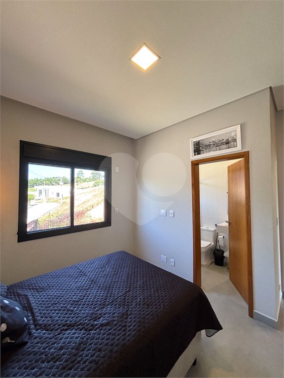 Casa à venda com 3 suítes no condomínio Villa D' Oro, Vinhedo - SP