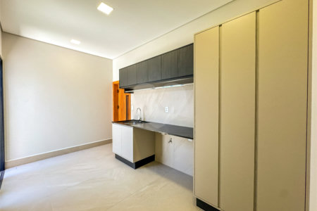 Casa à venda com 3 suítes no condomínio Jardim Residencial Dona Maria Candida, Indaiatuba - SP