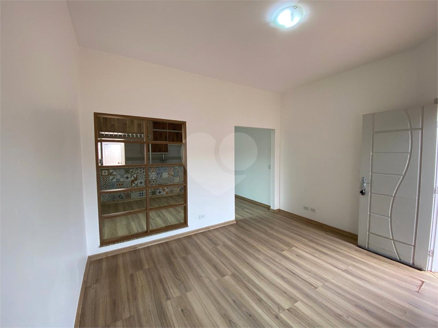 Casa à venda com 3 quartos, sendo 1 suíte,  em Jardim Jamaica, Ponta Porã, MS