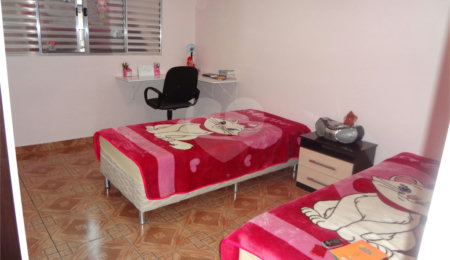 Sobrado à venda com 3 quartos, sendo 1 suíte,  em Horto, São Paulo, SP