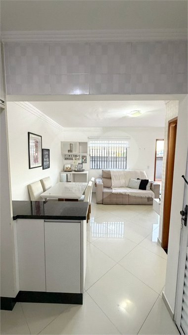 Casa de Vila à venda com 4 quartos, sendo 2 suítes, em Vila Dalila, São Paulo, SP