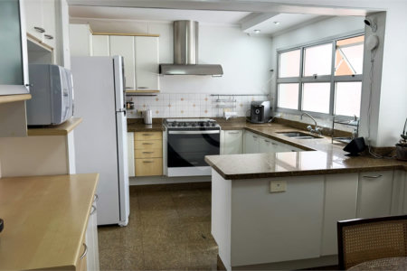 Apartamento à venda com 3 quartos, sendo 1 suíte, em Perdizes, São Paulo, SP