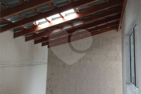 Casa à venda com 2 quartos no condomínio Vila Colorado Suzano, Suzano - SP