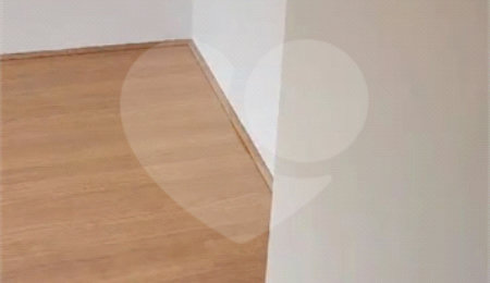Apartamento à venda com 2 quartos em Pari, São Paulo, SP
