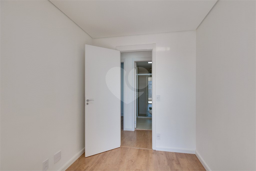 Apartamento à venda com 3 quartos, sendo 1 suíte, em Chácara Santo Antônio, São Paulo, SP