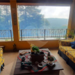 Casa à venda com 5 quartos, sendo 4 suítes, no condomínio Alpes da Cantareira, Mairiporã - SP