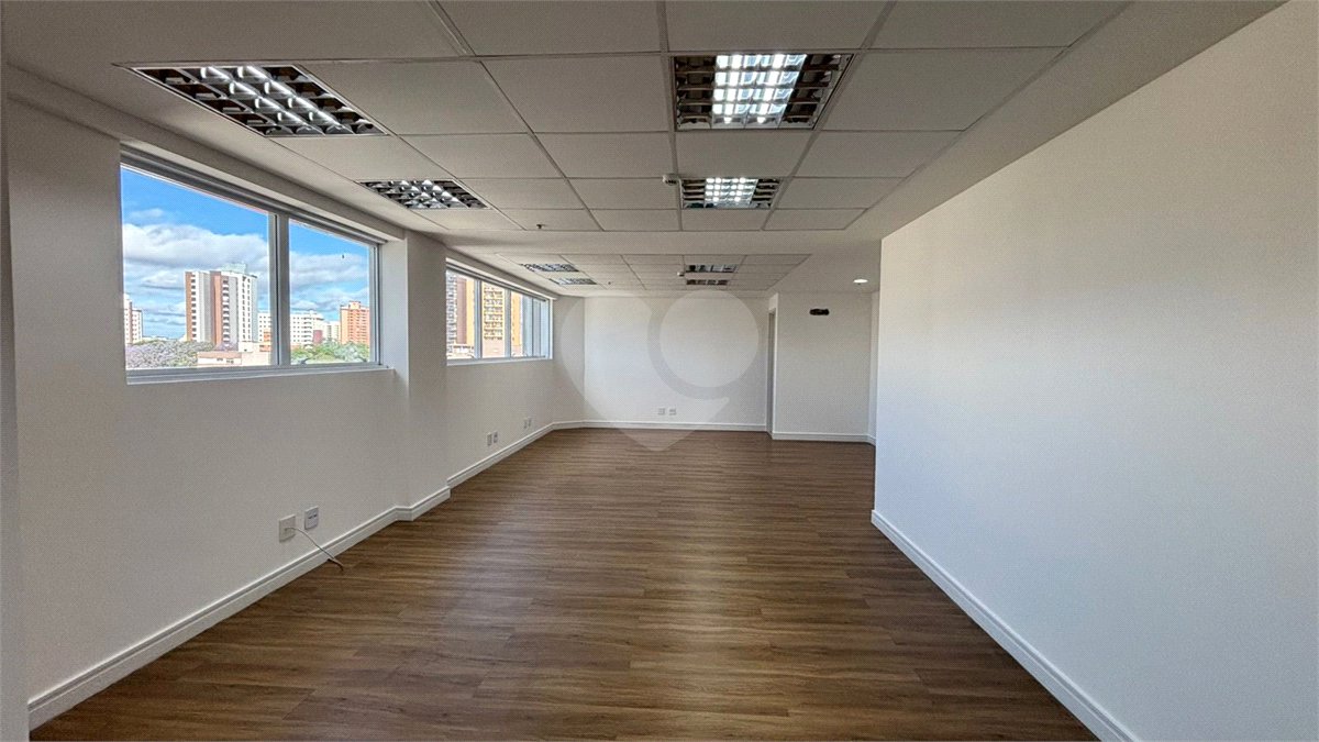 Sala para alugar em Vila Bastos, Santo André, SP