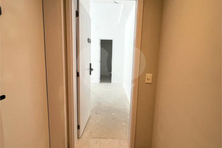 Apartamento à venda com 1 quarto em Moema, São Paulo, SP