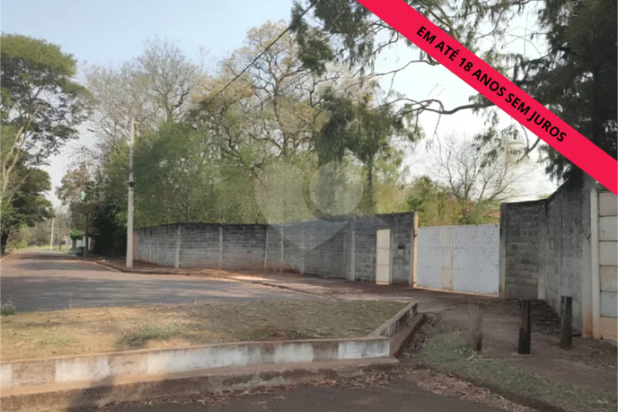 Oportunidade Imperdível: Terreno à Venda no Bairro Santa Rita!