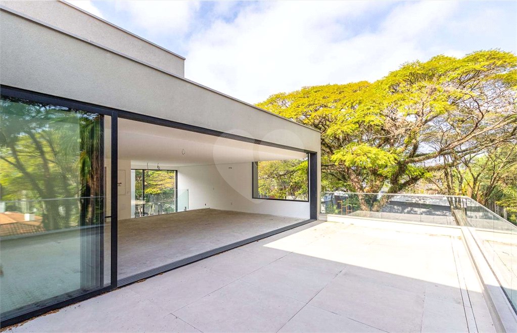 Casa à venda com 4 suítes no condomínio Unyco, São Paulo - SP