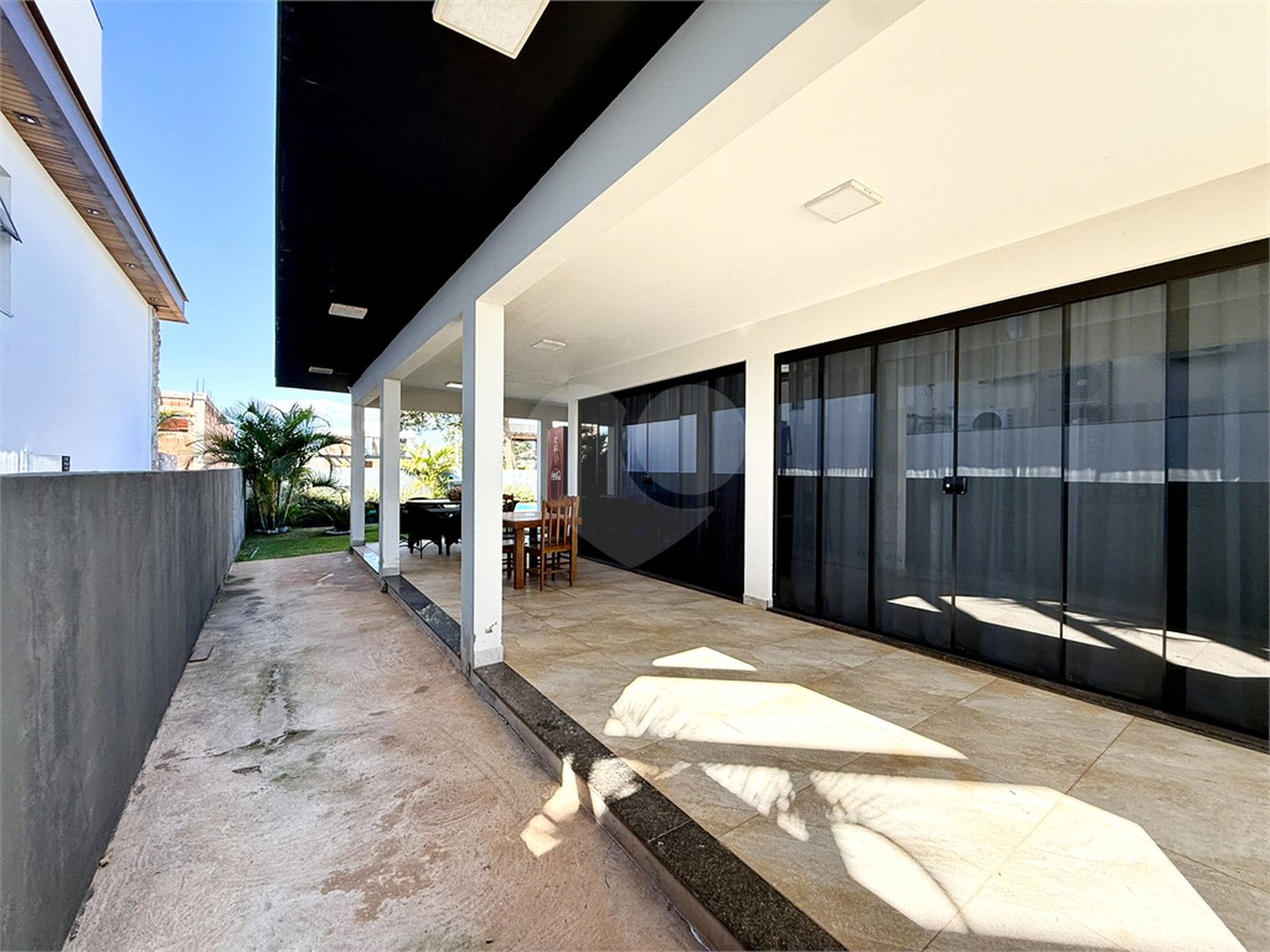 Casa à venda com 3 quartos, sendo 1 suíte,  em Terras de Santa Cristina XIII Setor Marina, Paranapanema, SP