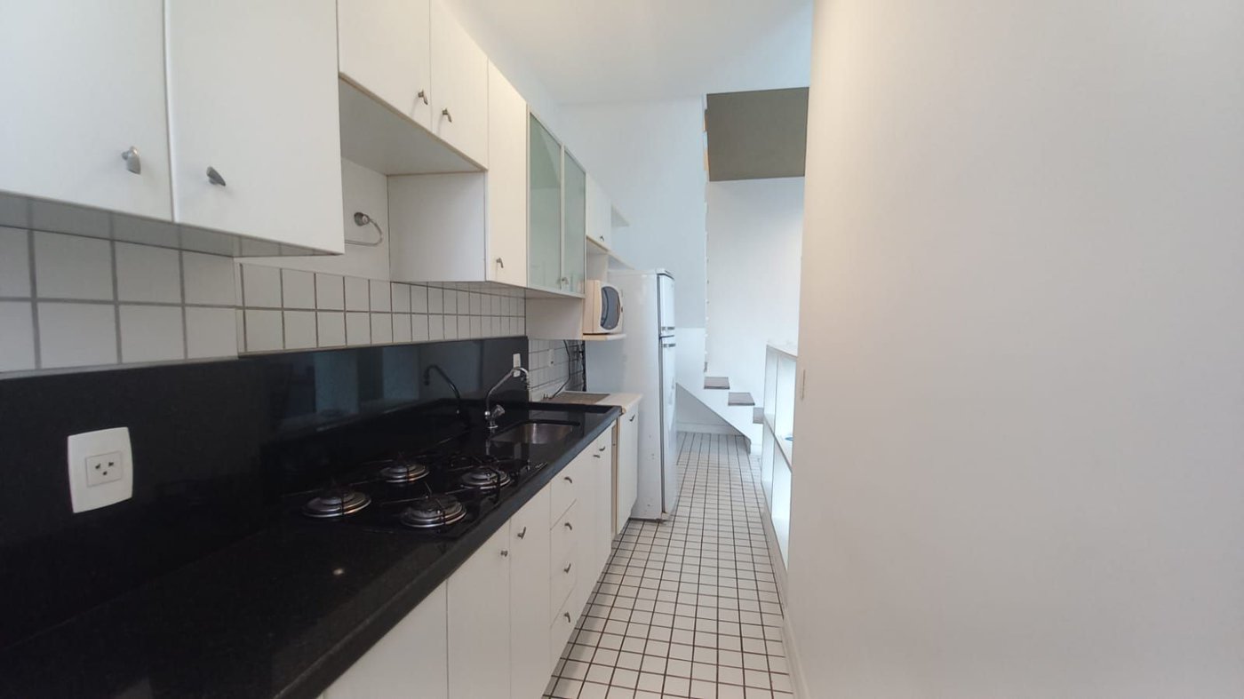 Apartamento com 2 dormitórios à venda, 96 m² por R$ 1.200.000,00 - Gonzaga - Santos/SP