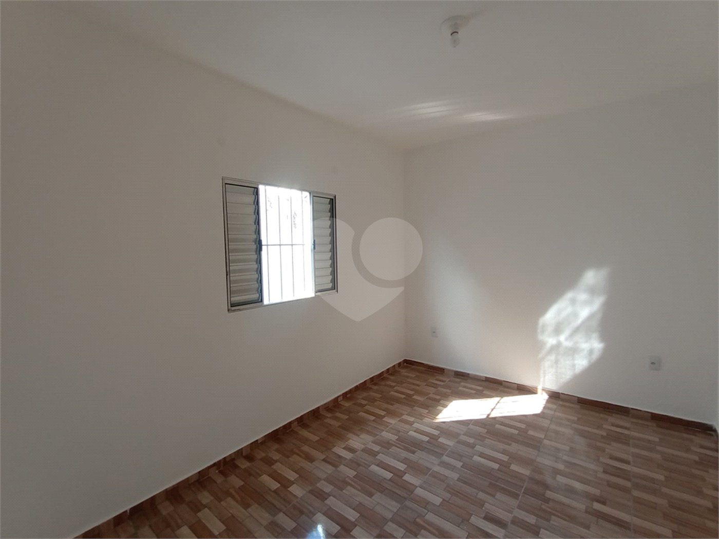 Casa à venda com 2 quartos em Retiro Santana, Itapetininga, SP