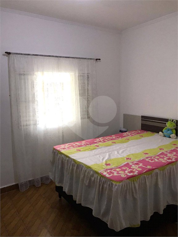 Casa à venda com 2 quartos em Jardim Ivonete, Poá, SP