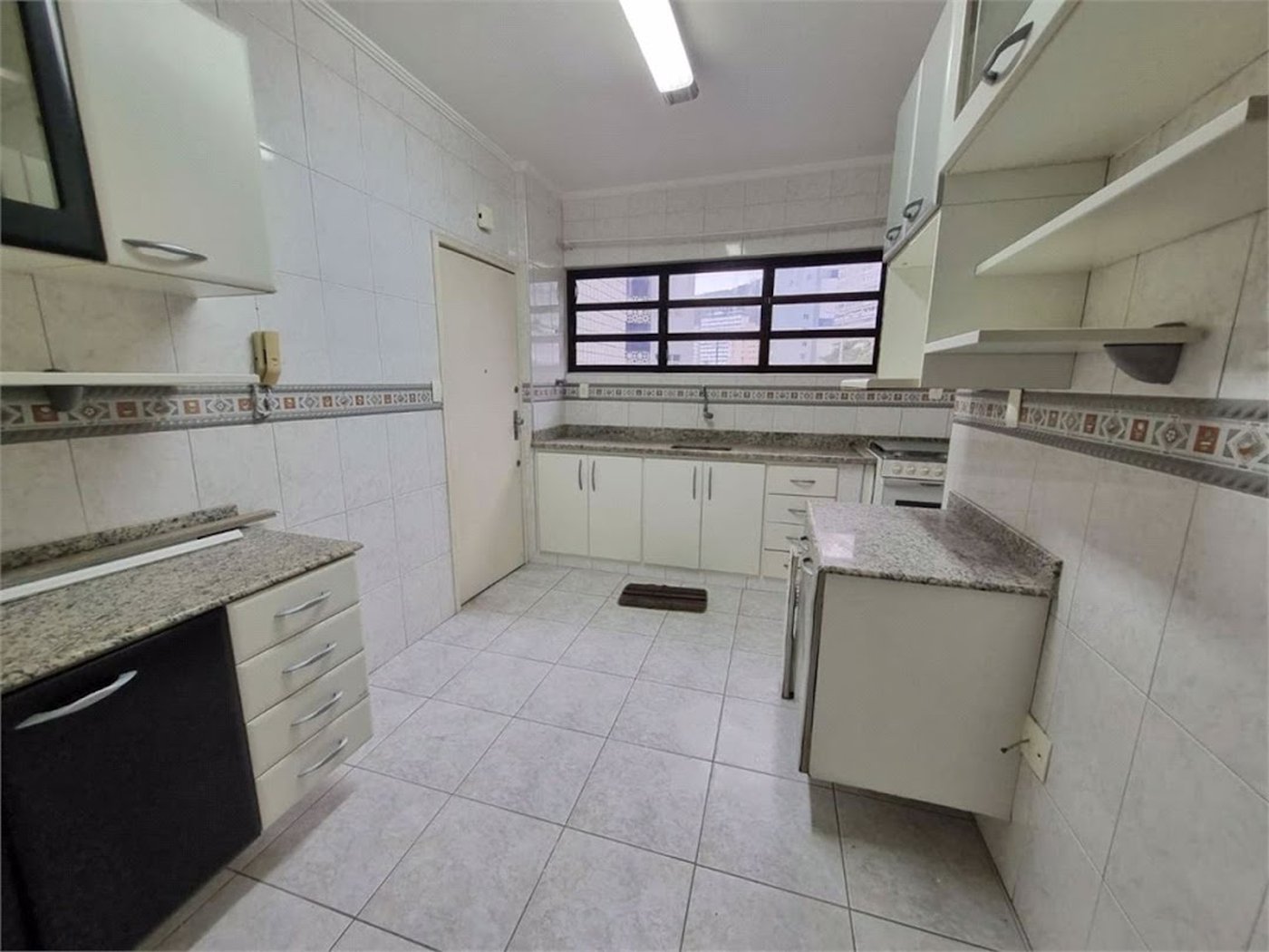 Apartamento com 3 dormitórios à venda, 160 m² por R$ 1.000.000,00 - José Menino - Santos/SP