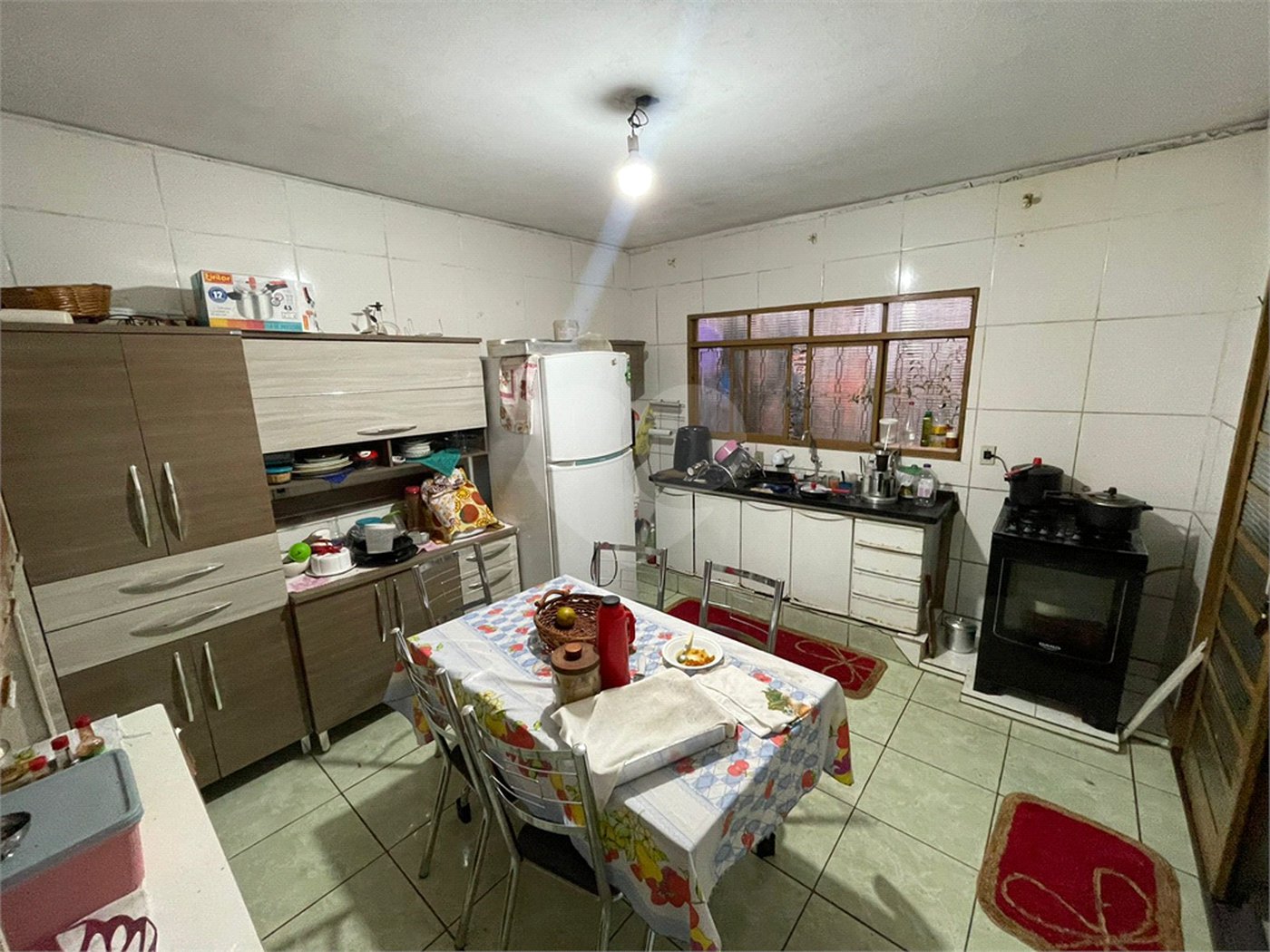 Casa térrea para venda na Vila Nossa Senhora de Fátima.