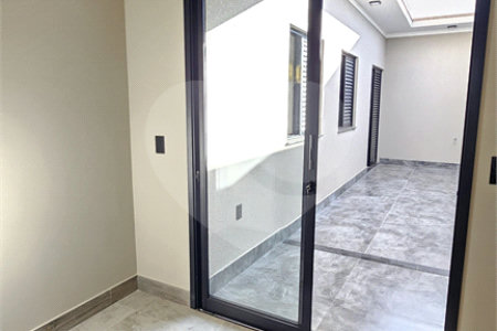 Casa à venda com 3 quartos, sendo 1 suíte, em Jardim das Araras, Indaiatuba, SP