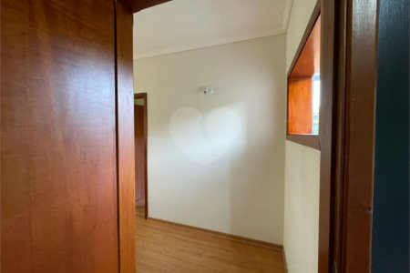 Casa para alugar com 3 suítes no condomínio Bosque de Grevilea, Vinhedo - SP