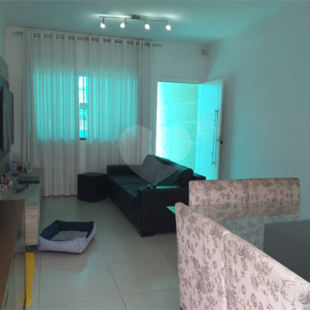 Sobrado à venda com 3 quartos, sendo 1 suíte, em Vila Mazzei, São Paulo, SP