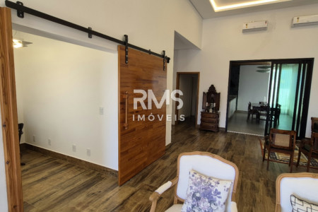 Casa à venda com 3 suítes em Residencial Saint Paul, Itu, SP