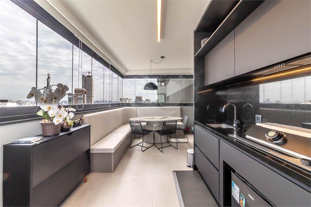 Apartamento à venda com 1 suíte em Pinheiros, São Paulo, SP
