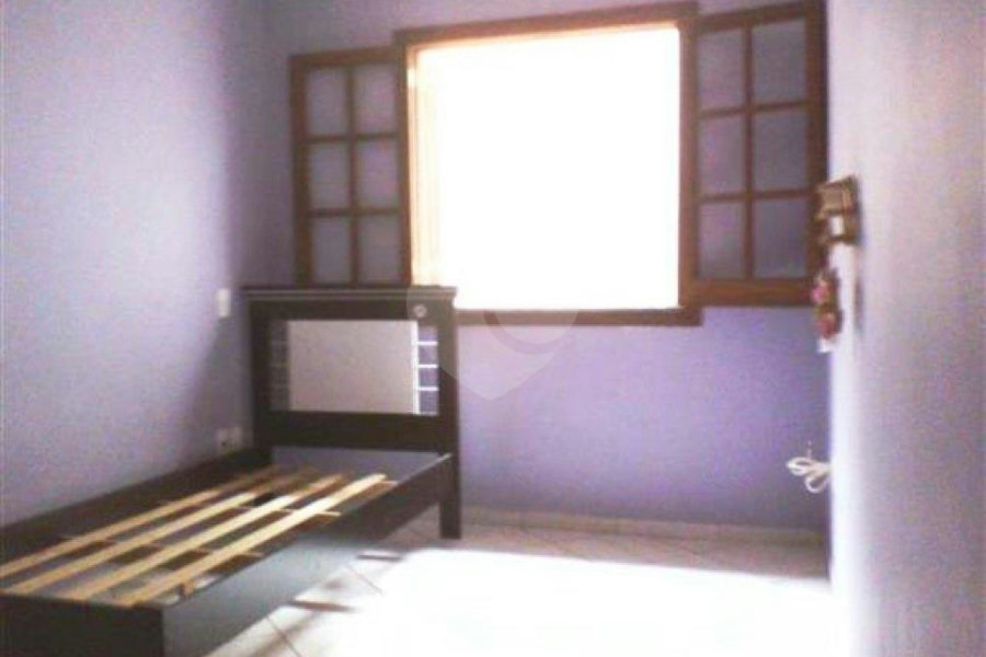 Sobrado à venda com 3 quartos, sendo 1 suíte,  em Imirim, São Paulo, SP