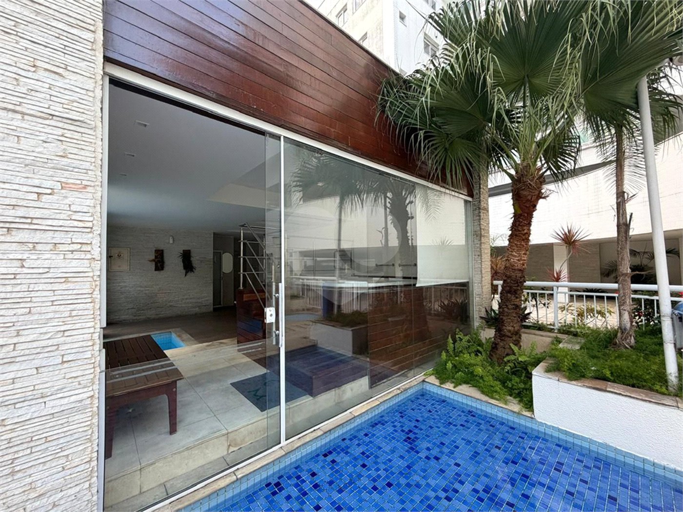 Apartamento à venda com 3 suítes em Braga, Cabo Frio, RJ