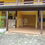 Casa à venda com 4 quartos, sendo 2 suítes,  em Country Residencial Felix, Bom Jesus dos Perdões, SP