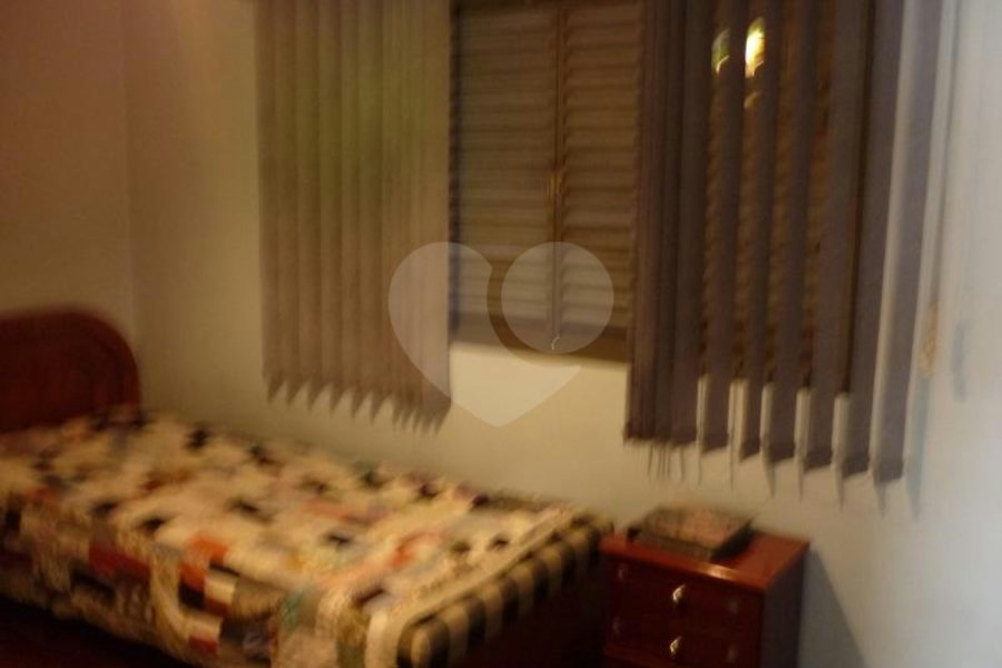 Sobrado à venda com 3 quartos, sendo 1 suíte, em Horto Florestal, São Paulo, SP