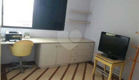 Apartamento à venda com 3 quartos, sendo 1 suíte,  em Vila Zelina, São Paulo, SP