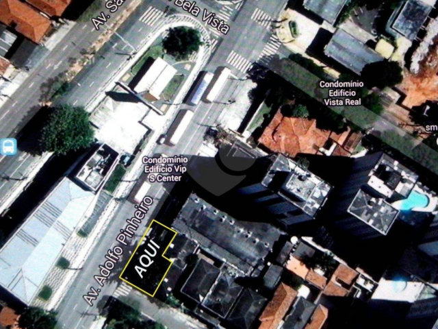 Sobrado à venda ou para alugar com 3 quartos em Santo Amaro, São Paulo, SP
