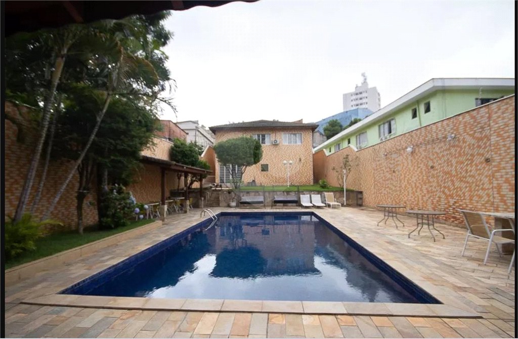 Casa à venda com 5 quartos, sendo 4 suítes, em Vila Maria Alta, São Paulo, SP