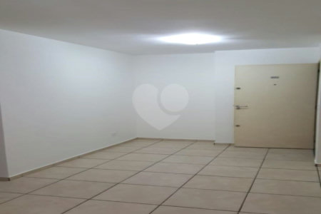 Apartamento à venda com 3 quartos em Cidade dos Bandeirantes, São Paulo, SP