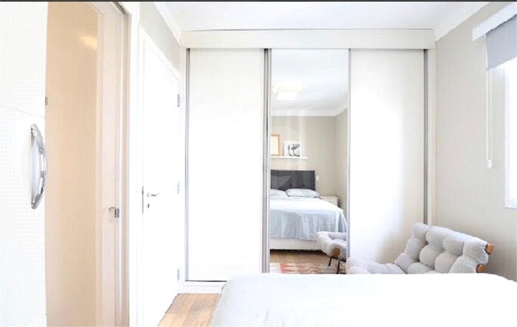 Apartamento à venda com 2 quartos, sendo 1 suíte, em Água Branca, São Paulo, SP